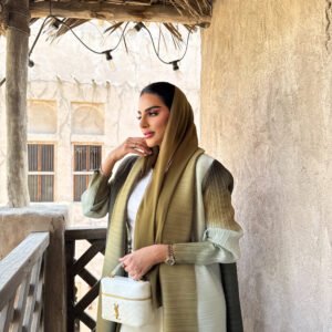 Luxury Pleated Abaya with Soft Color Gradients & Chiffon Sheilah – Modern Elegant Look