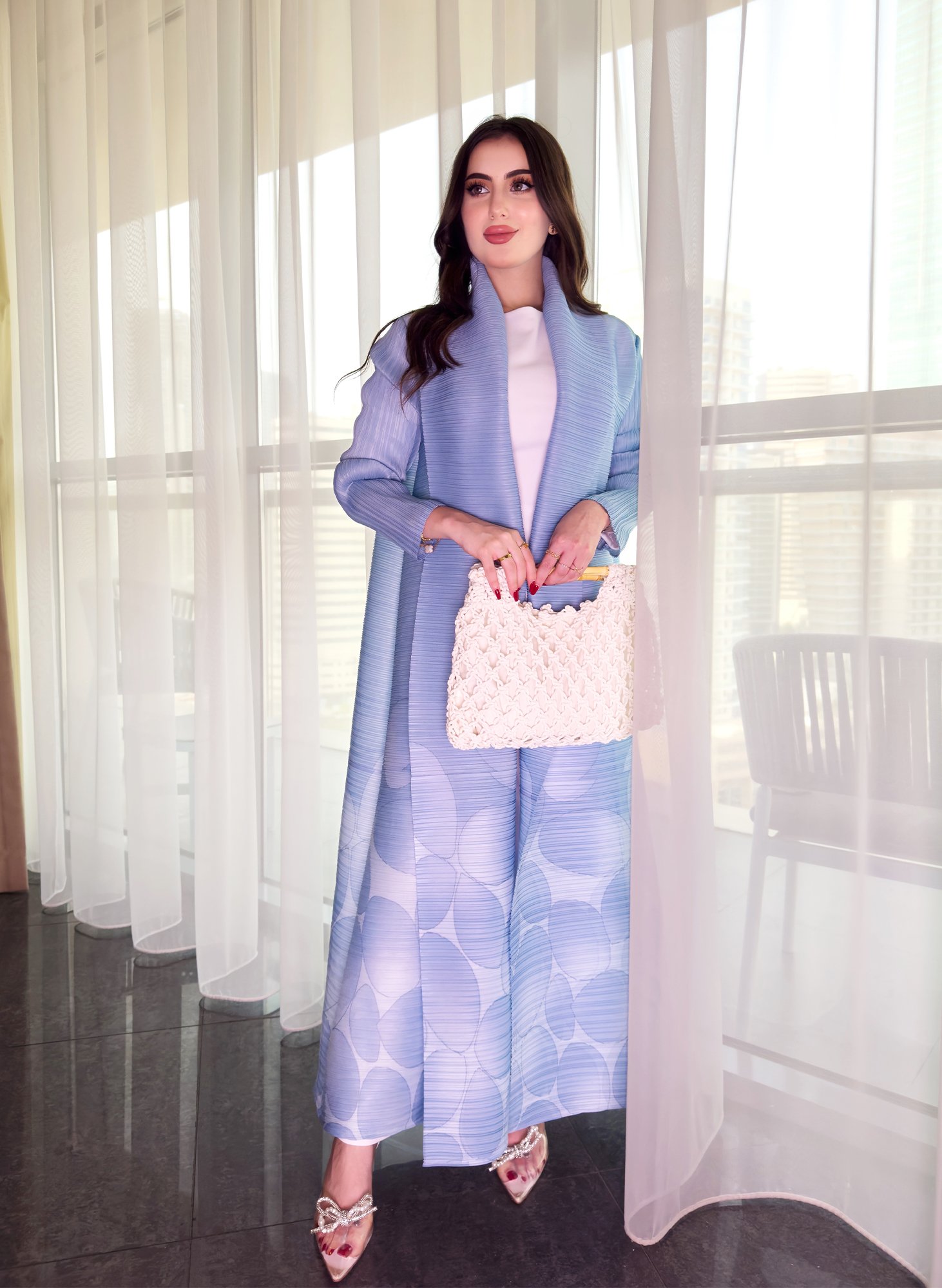 Elegant Pleated Abaya Set with Scarf & Accessories